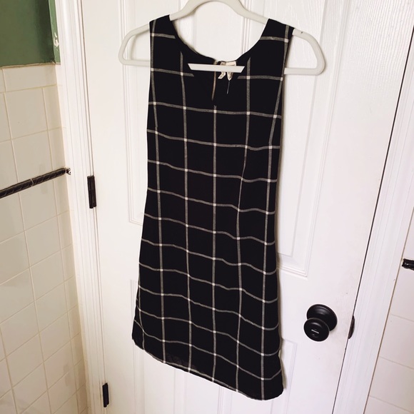 Japna Dresses & Skirts - NWT Plaid Dress